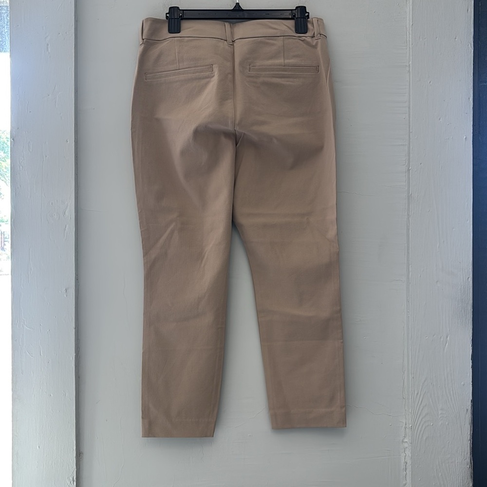 Old Navy High Rise Pixie Skinny Khaki Pants Size 12 Petite NWOT - Picture 4 of 4